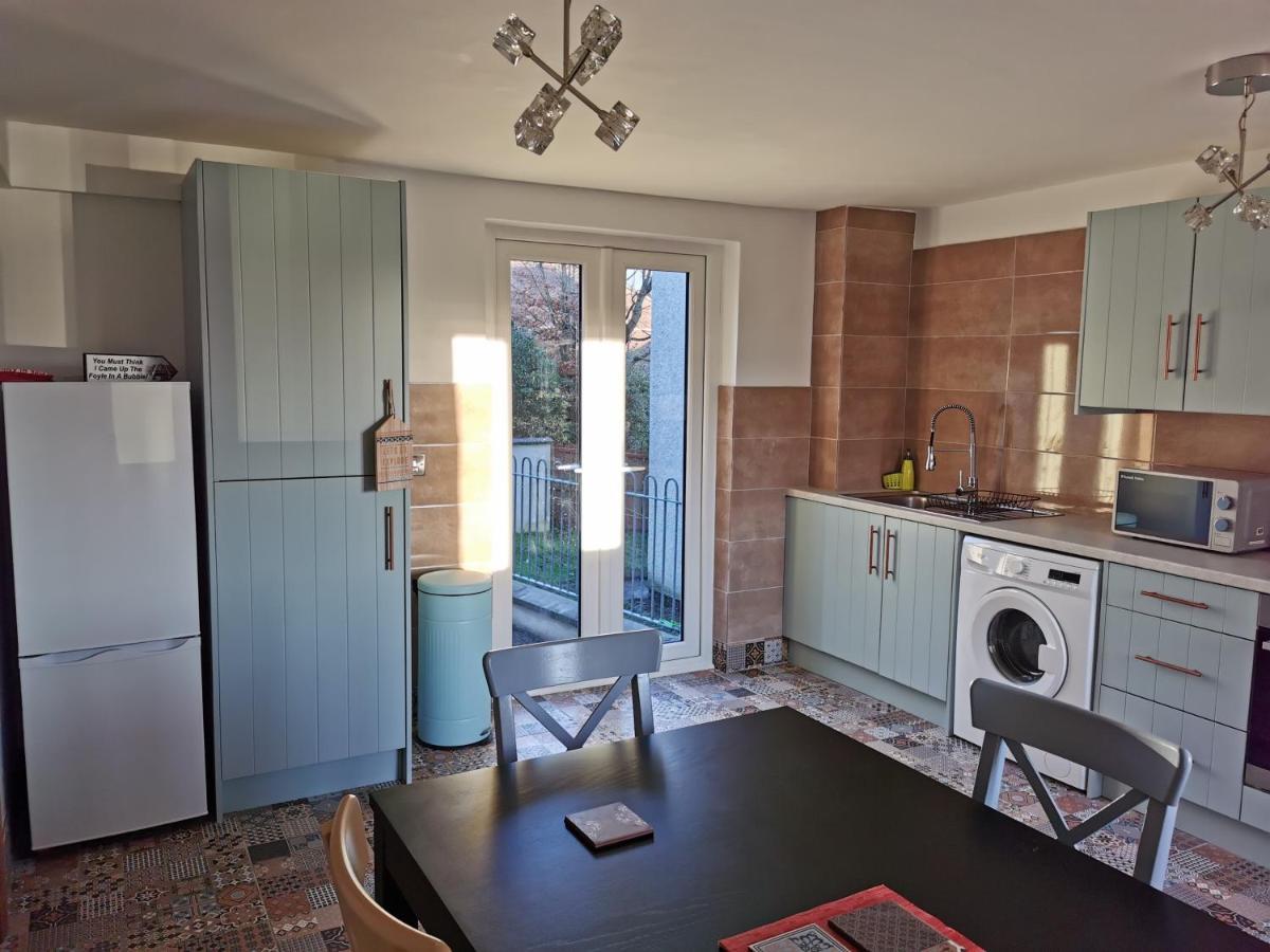 The Church Wall Apartment Derry Extérieur photo