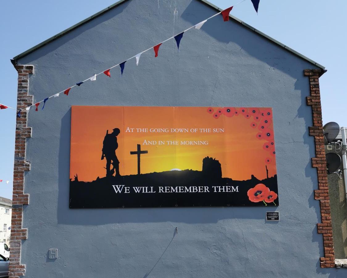 The Church Wall Apartment Derry Extérieur photo
