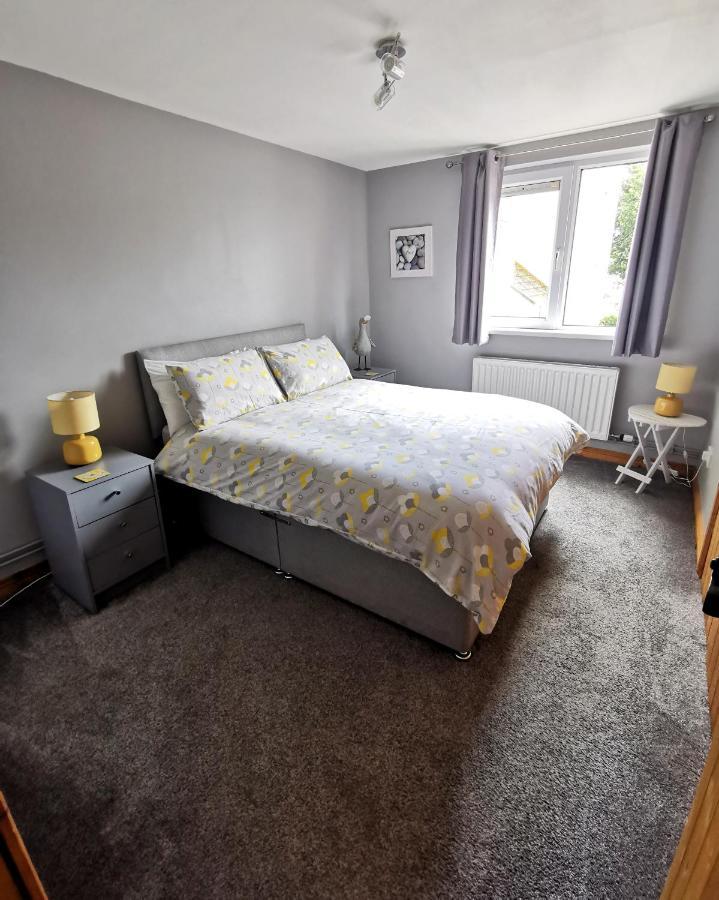 The Church Wall Apartment Derry Extérieur photo